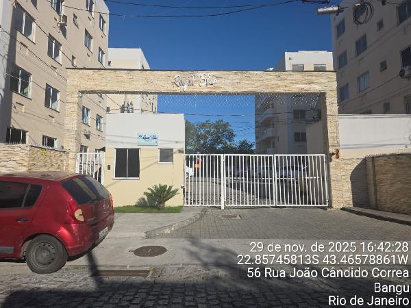 Apartamento em Rio de Janeiro, Bangu, Rua Joao Candido Correa, N. 56, Apto 204, Bl 04, RJ. Área: 55.16m2