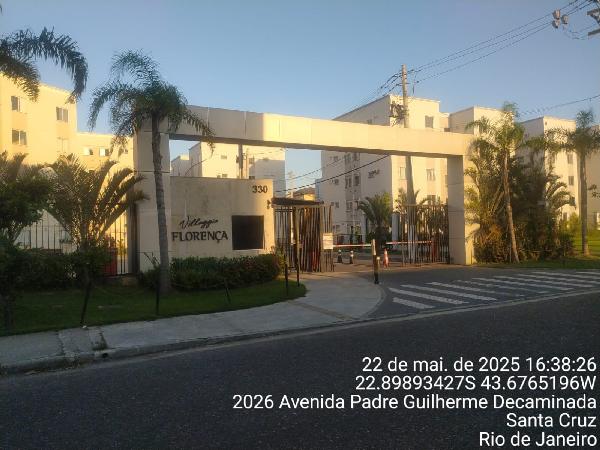 Apartamento em Rio de Janeiro, Santa Cruz, Rua Projetada A, N. 330, Apto 302, Bl 10, RJ. Área: 44.22m2