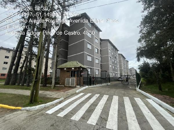 Apartamento em Porto Alegre, Restinga, Avenida Edgar Pires De Castro, N. 4900, Apto 110, Bl C Lt 01 Qd A Lot Goldani, RS. Área: 45.91m2