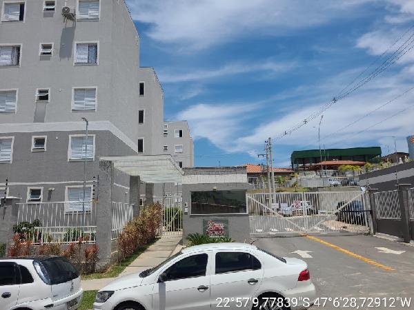Apartamento em Campinas, Jardim Capivari, Rua Projetada, N. 15, Apto 104, Bl 03 Vg M12 M13 M15, SP. Área: 44.4m2