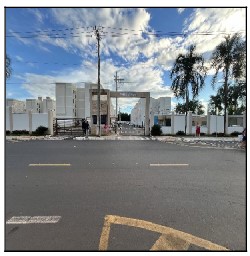 Apartamento em Uberaba, Vila Arquelau, Rua Outono, N. 250, Apto 301, Bl 02 Pav 03 Vg 266, MG. Área: 39.3m2