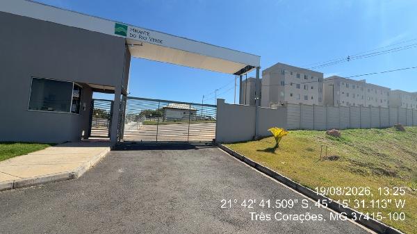 Apartamento em Três Corações, Residencial Dharma, Rua Capitao Musa, N. 166, Apto 302, Bl 04 Pav 3, MG. Área: 44.96m2