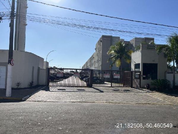 Apartamento em Araçatuba, Rosele, Rua Noel Rosa, N. 719, Apto 401, Bl03 - 4º Pav - Vg18, SP. Área: 39.3m2