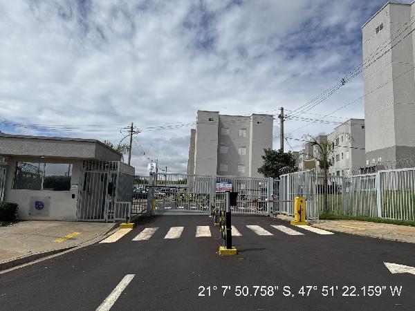 Apartamento em Ribeirão Preto, Reserva Macauba, Rua Geraldo Rinhel Sobrinho, N. 250, Apto 10, Bl 07 Terreo, SP. Área: 43.16m2