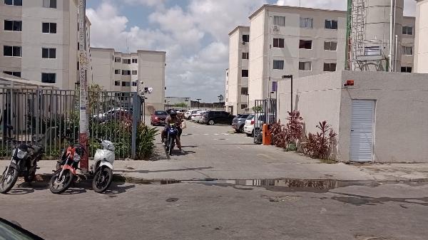 Apartamento em Fortaleza, Cajazeiras, Rua A, N. 255, Apto 003, Bl 06, CE. Área: 44.28m2
