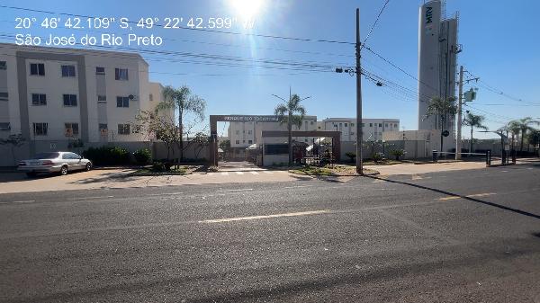 Apartamento em São José do Rio Preto, Loteamento Clube V, Rua Atilio Capello, N. 505, Apto 301, Bl 19 Vg 333, SP. Área: 39.3m2