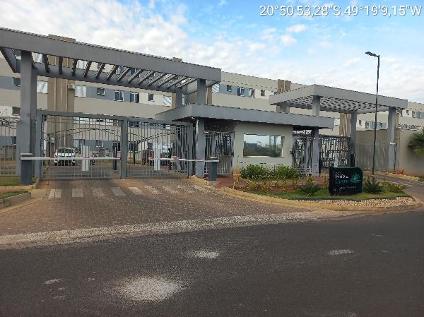 Apartamento em São José do Rio Preto, Loteamento Residencial Maria Adelia, Rua Santina Ferreira Cruz, N. 302, Apto 24, Torre 03 Bl A, SP. Área: 43.06m2