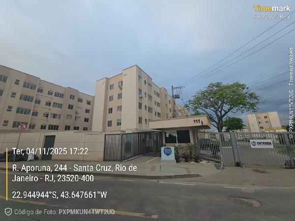 Apartamento em Rio de Janeiro, Santa Cruz, Rua Aporuna, N. 111, Apto 103, Bl 02, RJ. Área: 41.19m2