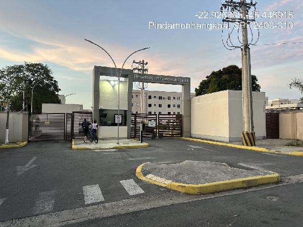 Apartamento em Pindamonhangaba, Santana, Rua Imperatriz Leopoldina, N. 129, Apto 201, Bl 11 Vaga De Garagem 175, SP. Área: 39.3m2