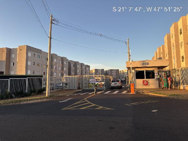 Apartamento em Ribeirão Preto, Reserva Macauba, Rua Geraldo Rinhel Sobrinho, N. 400, Apto 302, Bl 08 Pv 02, SP. Área: 43.3m2