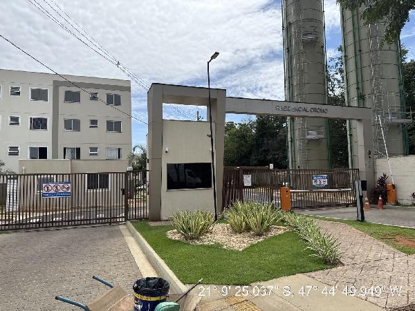 Apartamento em Ribeirão Preto, Jardim Ouro Branco, Rua Professor Aylton Ricoy De Oliveira (Rua Um), N. 925, Apto 204, Bl 23 Vg 138, SP. Área: 44.57m2