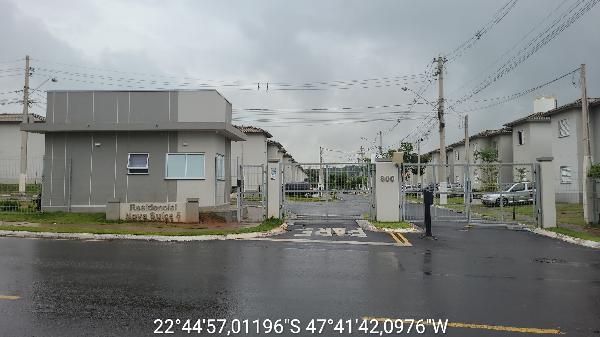Apartamento em Piracicaba, Sao Jorge, Rua Andres Jose Tumang Antiga Rua Principal 01, N. 800, Apto 40, Cj J Vg 40 Lot Aquarius, SP. Área: 45.37m2