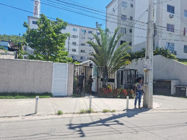 Apartamento em São Gonçalo, Monjolos, Estrada Joao De Abreu, N. 214, Apto 503, Bl 14 Lt 06, RJ. Área: 75.87m2