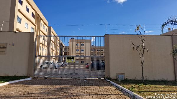 Apartamento em Águas Lindas de Goiás, Mansoes Centro Oeste, Alameda Goias Lt 83 A, N. Sn, Apto 103, Bl I, GO. Área: 59.97m2