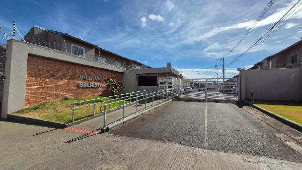 Apartamento em Uberaba, Conjunto Chica Ferreira, Rua Dona Cecilia Borges Pauluk, N. 70, Apto 201, Bl 08 Vg 140, MG. Área: 40.57m2