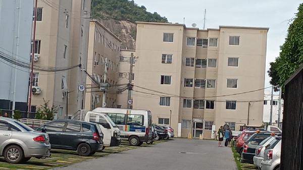 Apartamento em Rio de Janeiro, Gardenia Azul, Avenida Das Lagoas, N. 135, Apto 201, Bl 04, RJ. Área: 40m2 Apartamento em Rio de Janeiro, Gardenia Azul, Avenida Das Lagoas, N. 135, Apto 201, Bl 04, RJ. Área: 40m2