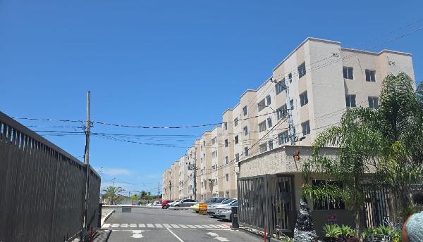 Apartamento em Rio de Janeiro, Santa Cruz, Rua Macapa, N. 273, Apto 407, Lt 03 Bl 02, RJ. Área: 41.28m2