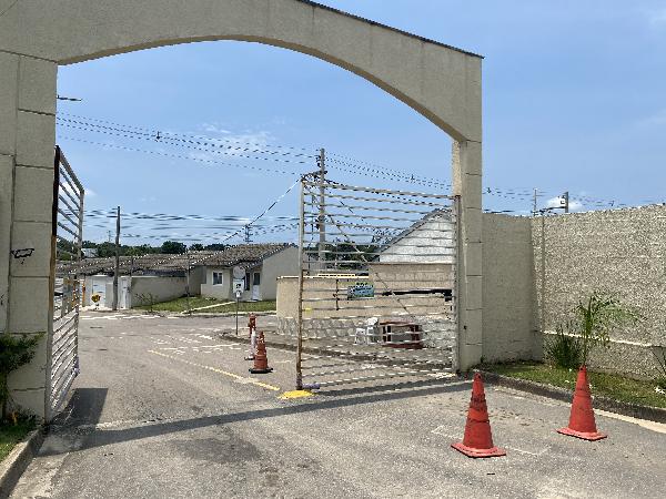 Casa em Itaboraí, Tres Pontes, Rua Dona Bela, N. Sn, Cs 31, G 31, RJ. Área: 52.15m2