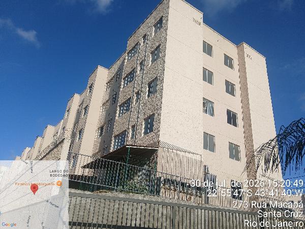 Apartamento em Rio de Janeiro, Santa Cruz, Rua Macapa, N. 273, Apto 211, Bl 7, RJ. Área: 41.07m2