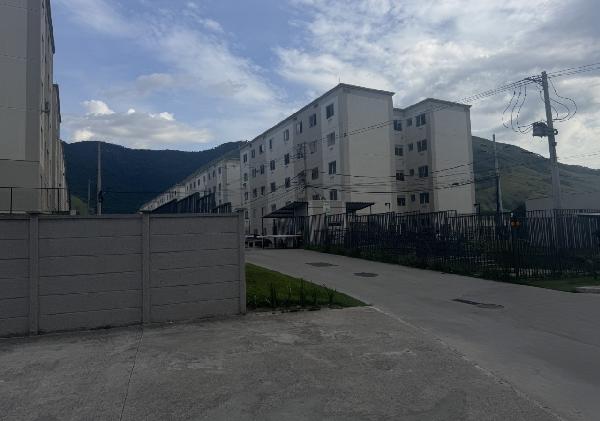 Apartamento em Nova Iguaçu, Cabucu, Avenida Abilio Augusto Tavora, N. 6045, Apto 404, Bl 10, RJ. Área: 40.54m2