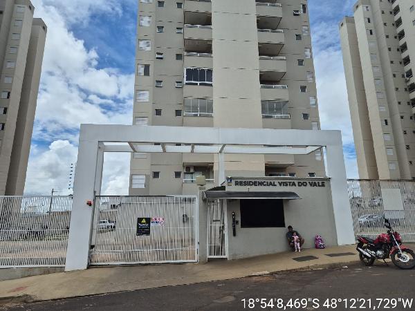 Apartamento em Uberlândia, Loteamento Portal Do Vale Ii, Rua Giomar Antonio Goncalves Silva, N. 850, Apto 1005, Bl 03 Vg 244, MG. Área: 52.04m2
