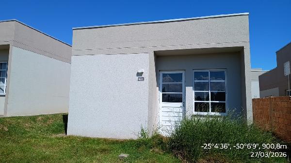Casa em Ponta Grossa, Neves, Rua Orlando Borsato, N. 238, Lt 09 Qd 35, PR. Área: 48.64m2