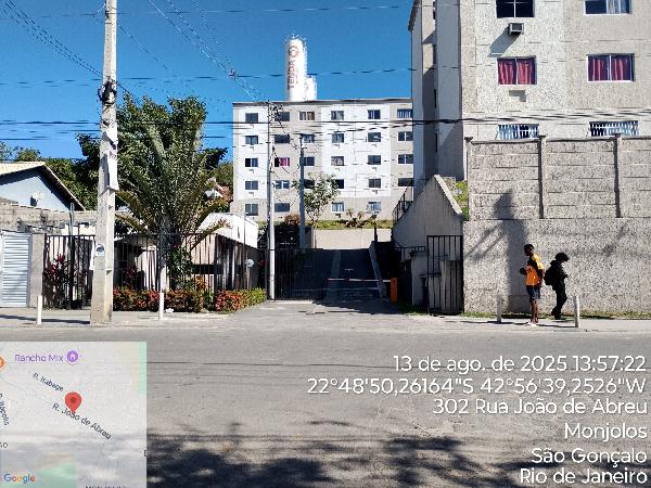 Apartamento em São Gonçalo, Monjolos, Estrada Joao De Abreu, N. 214, Apto 204, Bl 18 Lt 06, RJ. Área: 47.67m2