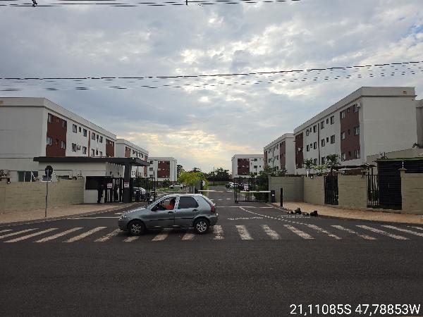 Apartamento em Ribeirão Preto, Quintino Facci Ii, Avenida General Euclydes De Figueiredo, N. 1655, Apto 22, Tr 07 Bl A, SP. Área: 42.81m2