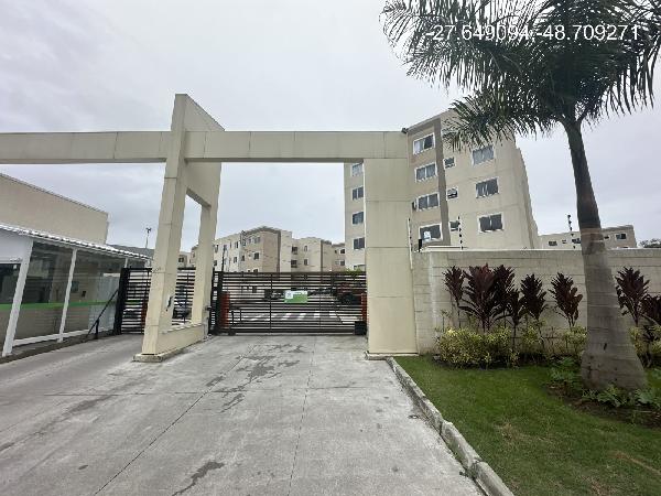 Apartamento em Palhoça, Bela Vista, Avenida Paulo Roberto Vidal, N. 2050, Apto 303, Bl 08, SC. Área: 43.8m2