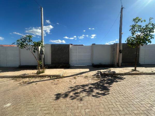 Casa em Belo Jardim, Euno Andrade Da Silva, Rua Roseli Maria De Lira Silva (Antiga Rua Projet, N. Sn, Lt 11 Qd 43, PE. Área: 40m2