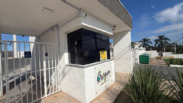 Apartamento em Campo Largo, Ouro Verde, Rua Caetano Munhoz Da Rocha, N. 1080, Apto 401, Bloco 12, Vg 322, PR. Área: 40.31m2