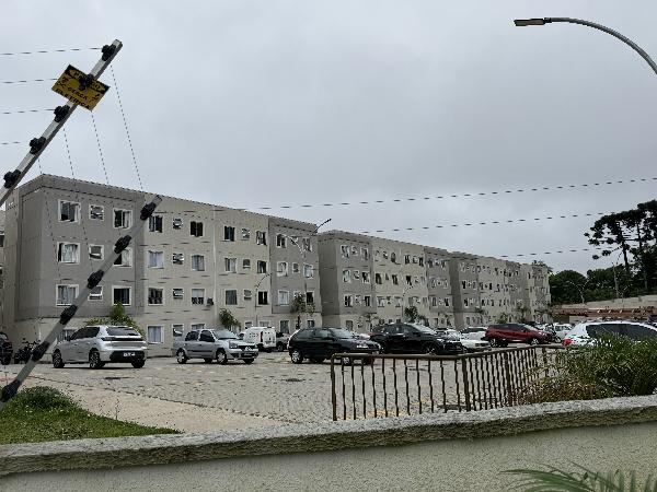 Apartamento em Curitiba, Santa Candida, Rua Pedro Kachel, N. 81, Apto 402, Bloco 01, Vaga 42, PR. Área: 41.6m2