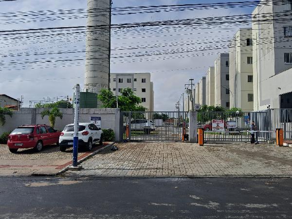Apartamento em Fortaleza, Jangurussu, Rua Francisco Lima E Silva, N. 399, Apto 404, Bl 03, Tipo A1, Qd 21, CE. Área: 38.4m2