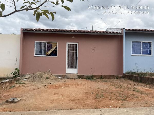 Casa em Belo Jardim, Euno Andrade Da Silva, Rua Roseli Maria De Lira Silva, N. 67, Lt 17 Qd 43, PE. Área: 40m2