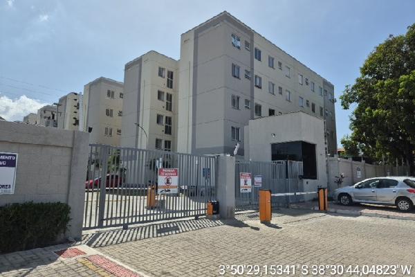 Apartamento em Fortaleza, Jangurussu, Rua Francisco Lima E Silva, N. 399, Apto 203, Bl 01, CE. Área: 38.4m2