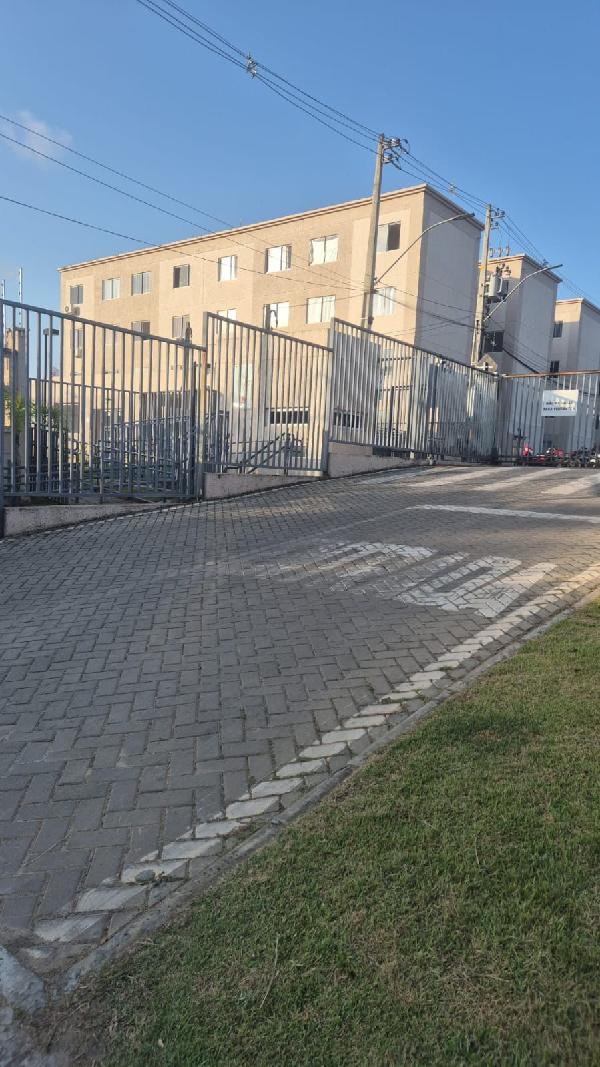 Apartamento em Camaçari, Malicia (abrantes), Rua Da Belgica, N. Sn, Apto 301, Bl 14, BA. Área: 40.53m2