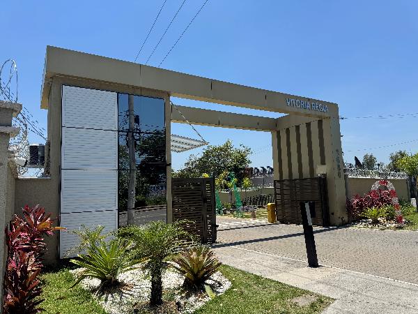 Apartamento em Rio de Janeiro, Inhoaiba, Rua Campo Grande, N. 3680, Apto 102, Bl 18, RJ. Área: 41.32m2