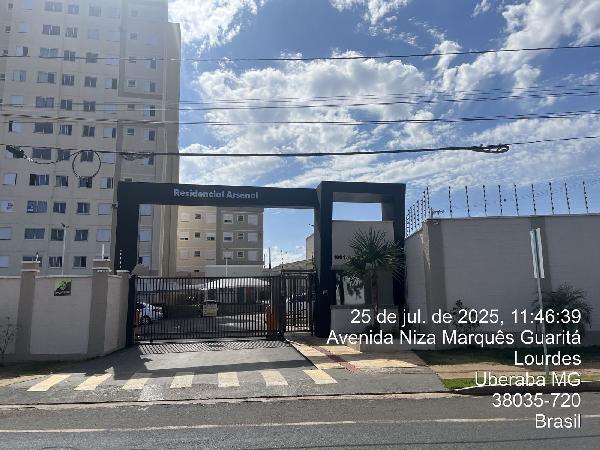 Apartamento em Uberaba, Loteamento Reserva Ushuaia, Avenida Niza Marquez Guarita, N. 1801, Apto 104, TÉRreo Vg 04, MG. Área: 42.37m2