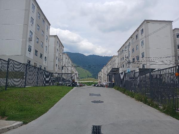 Apartamento em Nova Iguaçu, Cabuçu, Avenida Abilio Augusto Tavora, N. 6045, Apto 304, Bl 15, RJ. Área: 40.54m2