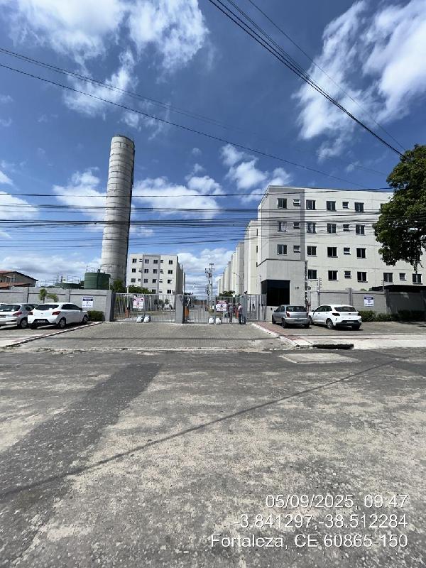 Apartamento em Fortaleza, Jangurussu, Rua Francisco Lima E Silva, N. 399, Apto 504, Bl 04, CE. Área: 38.4m2