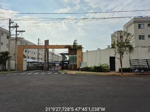 Apartamento em Ribeirão Preto, Jardim Ouro Branco, Rua Professor Aylton Ricoy De Oliveira, N. 605, Apto 303, Pav 3 Bl 20, SP. Área: 40.82m2