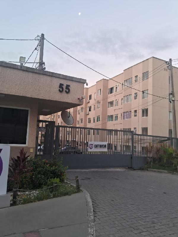 Apartamento em Rio de Janeiro, Santa Cruz, Rua Aporuna, N. 111, Apto 205, Bl 05, RJ. Área: 41.07m2