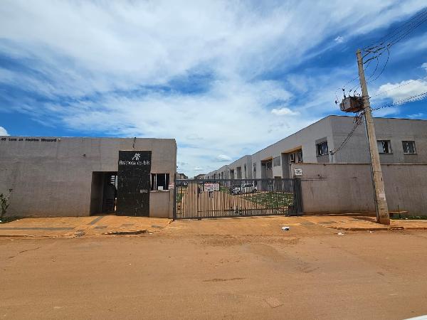 Apartamento em Cidade Ocidental, Mansoes Recreio Mossoro, Quadra 3, N. Ch 14, Apto 204, Bl A Pav 01 Vg 08, GO. Área: 56.42m2