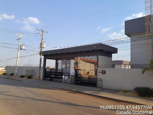 Apartamento em Cidade Ocidental, Mansoes Recreio Mossoro, Quadra 4, N. Sn, Apto 201, Lt 11, Bl G, 1º Pav, R Barbosa, GO. Área: 53.44m2