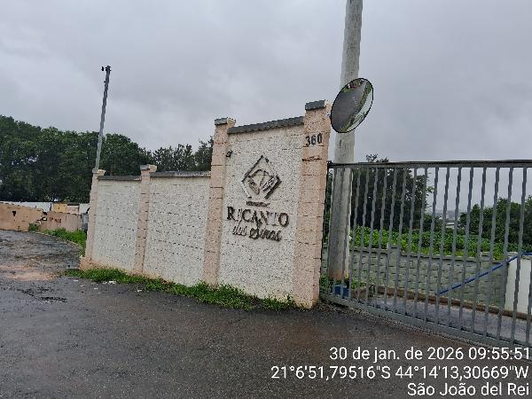 Apartamento em São João del Rei, Colonia Do Marcal, Avenida Domingos Pinto Camarano, N. 360, Apto 103, Bl 8 Pav 1, MG. Área: 42.9m2