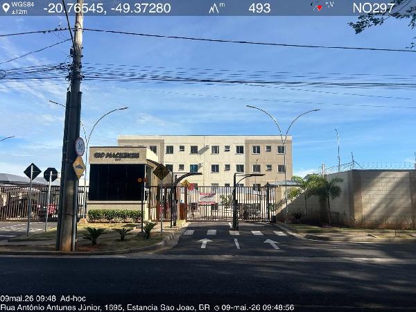 Apartamento em São José do Rio Preto, Fazenda Felicidade, Avenida Coronel Feliciano Sales Cunha, N. 1675, Apto 203, Pv 01 Bl 07 Vg 187, SP. Área: 39.3m2