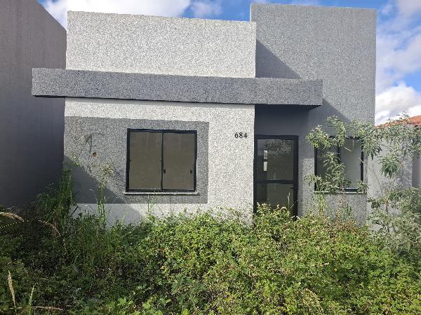 Casa em Feira de Santana, Mangabeira, Rua Ibiraci, N. 684,, BA. Área: 40.08m2