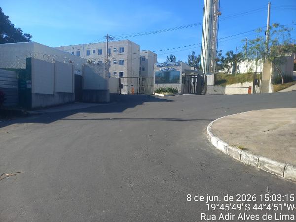 Apartamento em Ribeirão das Neves, Rosana, Rua Adir Alves De Lima, N. 90, Apto 303, Bl 14, MG. Área: 38.4m2