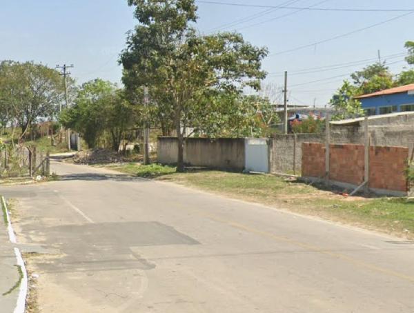 Casa em Itaboraí, Caluge, Estrada Ademar Ferreira Torres, N. S/N, Qd H Cs 13, RJ. Área: 51.6m2