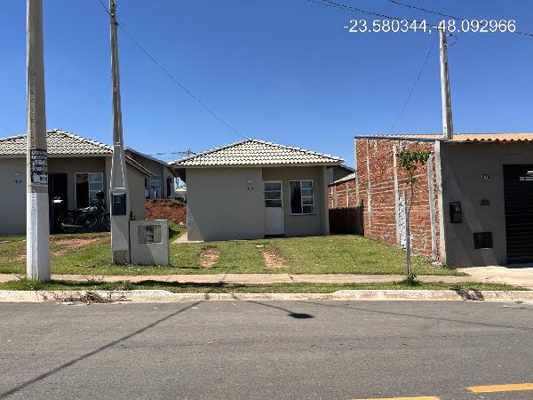 Casa em Itapetininga, Loteamento Residencial Cristovao Colombo, Rua Roberto Da Silva Bueno, N. 120, Lt 39 Qd Z, SP. Área: 43.85m2